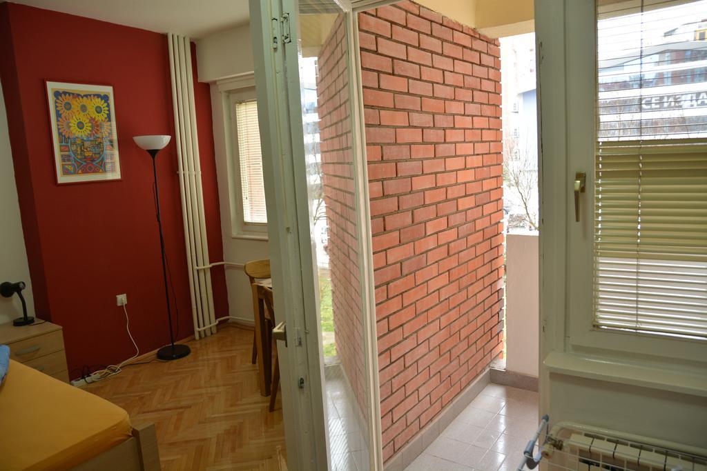 Apartment Kapishtec سكوبجي الغرفة الصورة